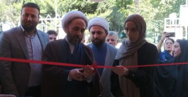 نمایشگاه  تکنیک طراحی سیاه قلم  و مداد رنگی آثار افسانه شیرین زاده افتتاح شد